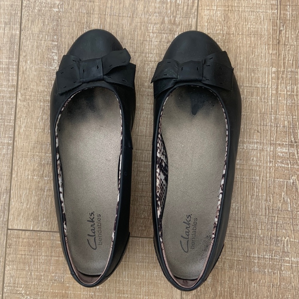 Clarks ballet flats